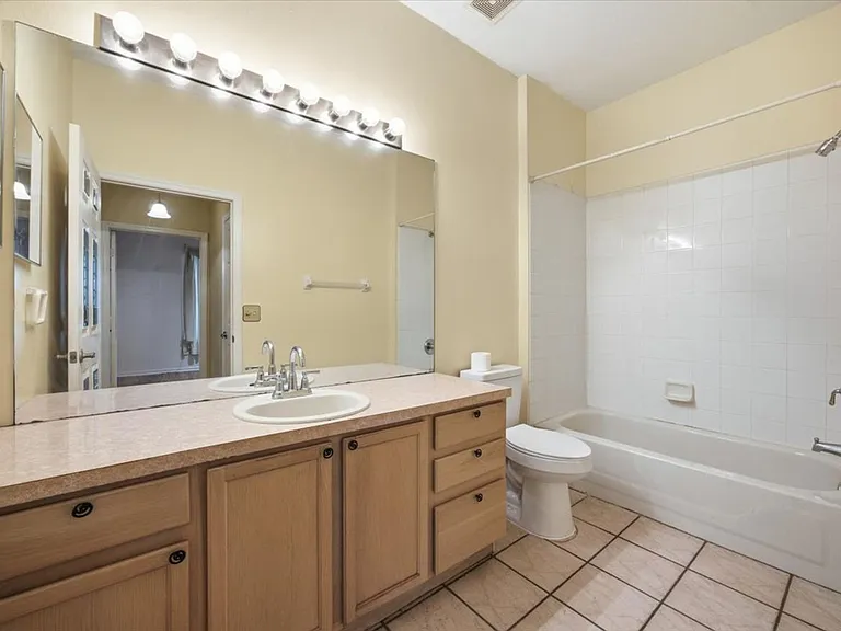 7109 Yacht Basin Ave #428 — Photo 12