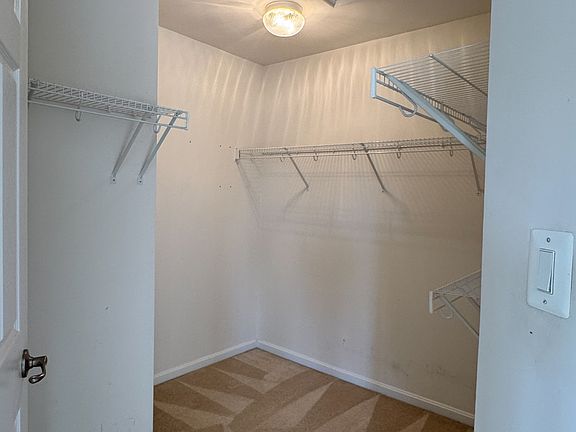 4th image of 5649 Faircloth Ct