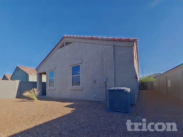 29957 W Mitchell Ave — Photo 15