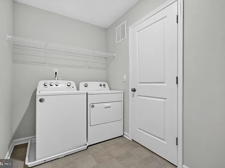 3155 White Tail Dr — Photo 38