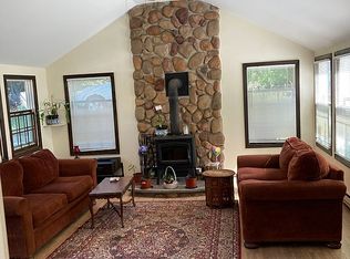 51 Aloma Rd, Rocky Point, NY 11778