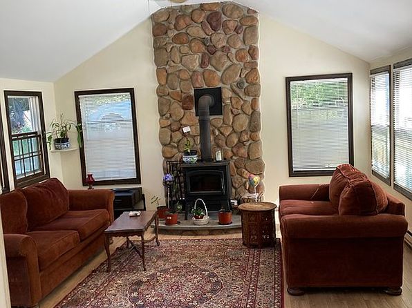 51 Aloma Rd