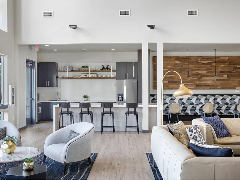 Edgewater at the Cove — Photo 15