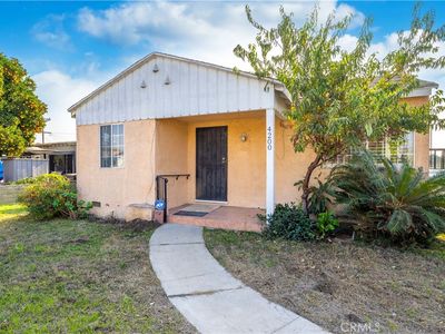 4200 E Queensdale St, Compton, CA, 90221