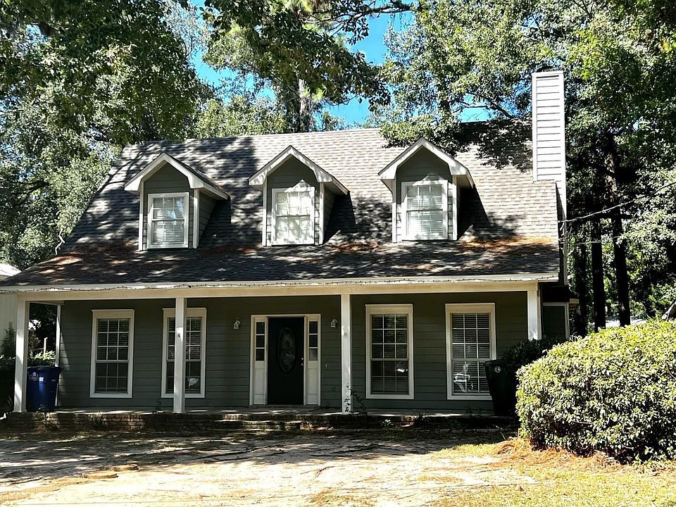 1st image of 123 Sandlewood Cir S
