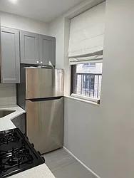 Rented by K & O Realty Associates Inc.