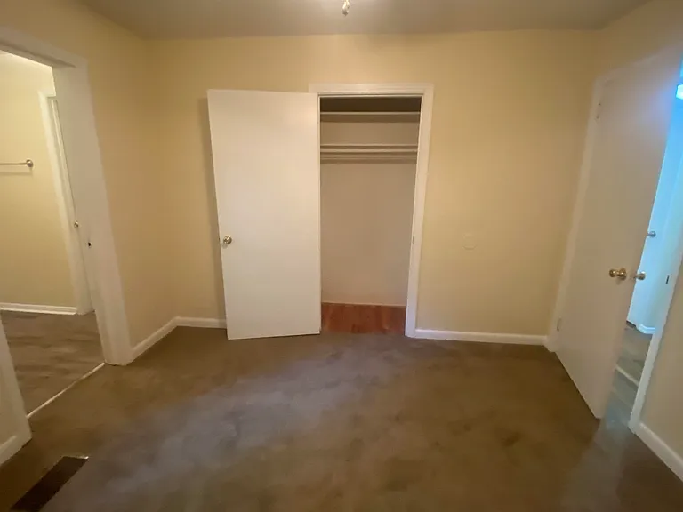 1609 Atkamire Dr — Photo 9
