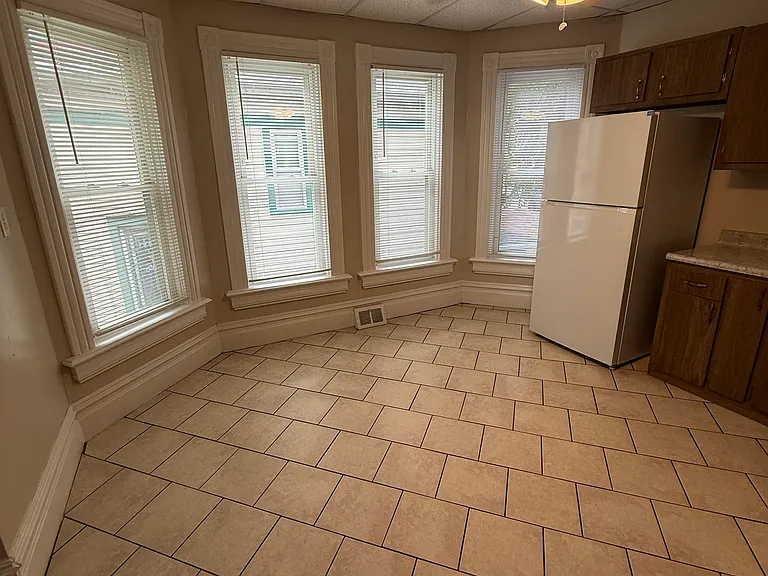 1407 5th Ave #2 — Photo 17