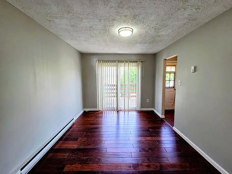 5657 Wood Ln — Photo 6