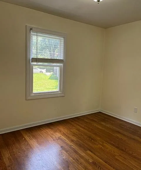 8015 Outlook Dr — Photo 21