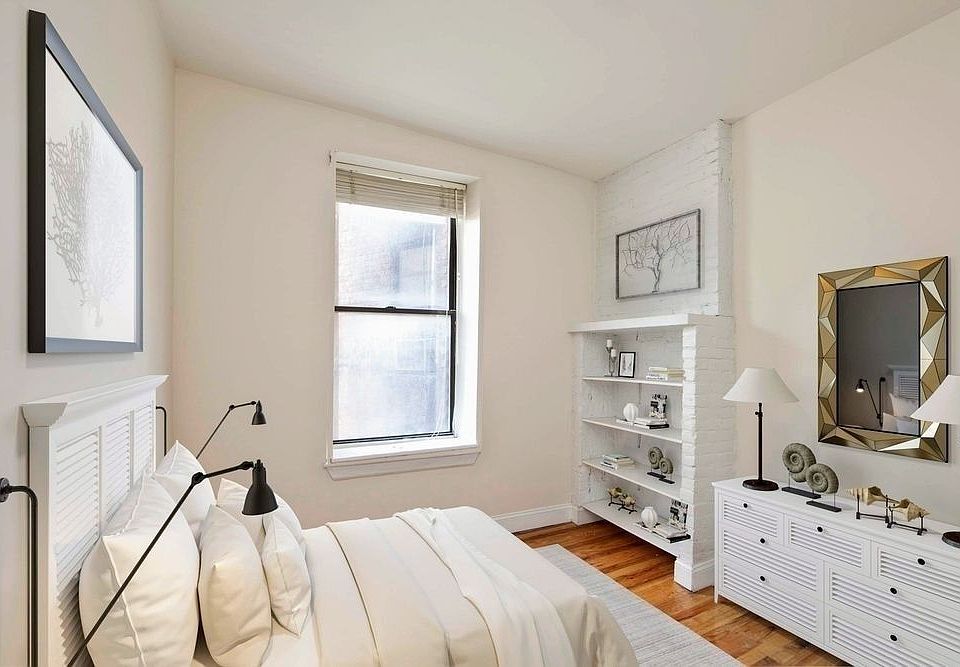 1st image of 348 W 47th St APT 3C