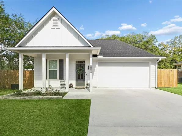 10824 Annie Cir, Walker, LA 70785