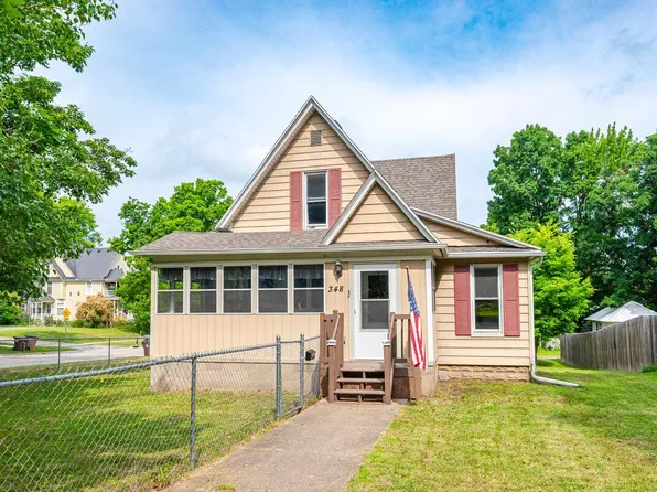 348 Elm St, Portland, MI 48875