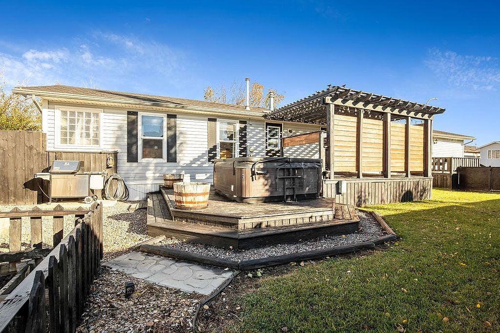 1921 S 29th Ave W, Nanton, AB T0L 1R0 MLS A2088298 Zillow