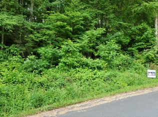 Cedar St, Elizabethton, TN 37643