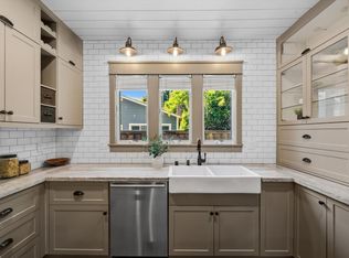 1121 4th St, Davis, CA