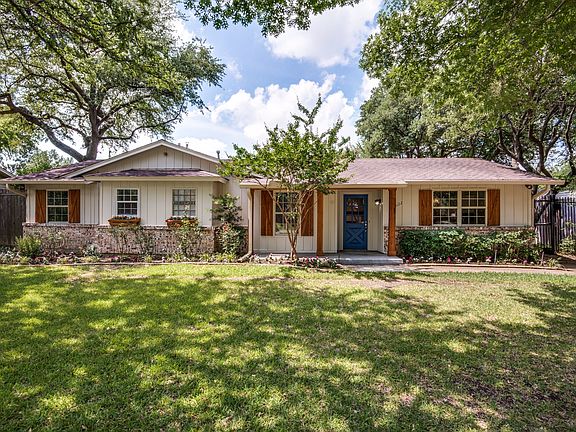 3rd image of 3122 Pebble Beach Dr