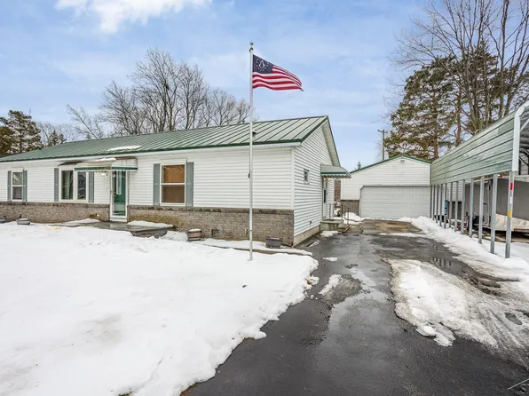 3020 E North Union Rd, Bay City, MI 48706