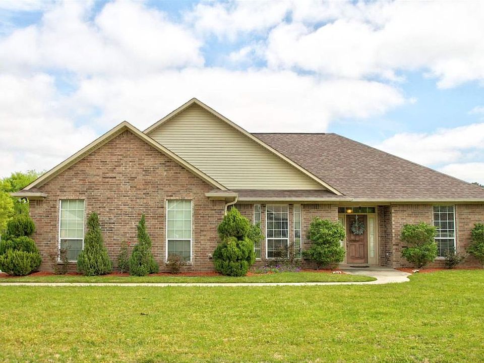 1st image of 96 Silverhill Dr