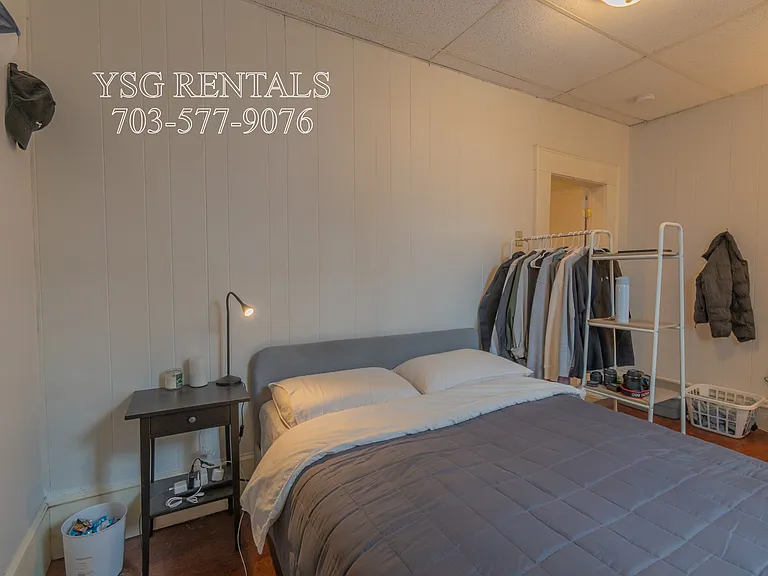 22 Suffolk St #1 — Photo 8
