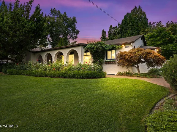2205 W Chestnut Ave, Yakima, WA 98902