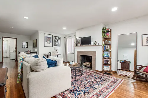 1413 Ashland Ave #B Photo 1