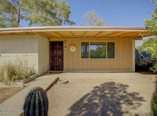5901 N Oracle Rd, Tucson, AZ 85704