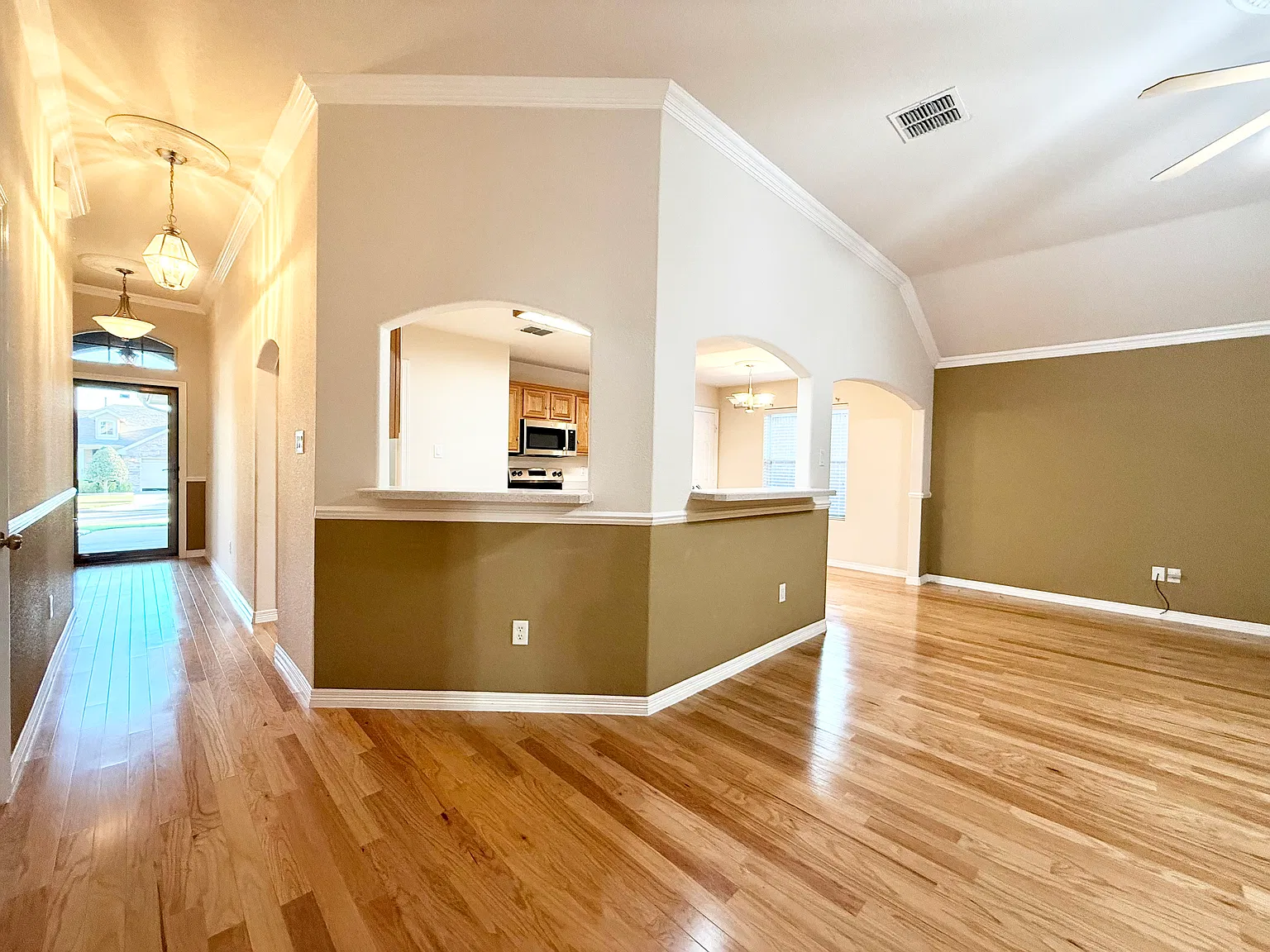 3 bed, 1554 sqft, $2,250 — Photo 4