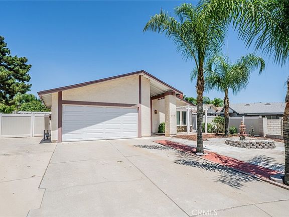 2nd image of 12336 Shasta Pl