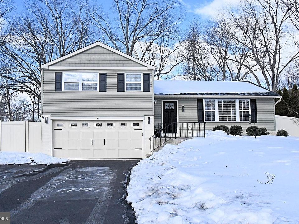 1st image of 210 Becker Rd