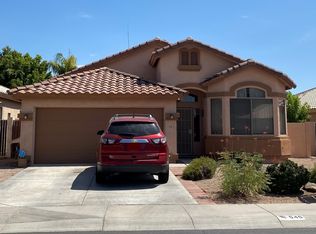 545 E Cantebria Dr, Gilbert, AZ 85296
