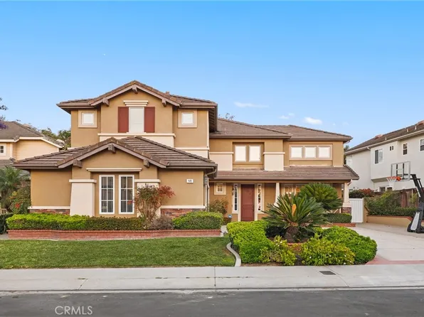 18 Ledgewood Dr, Rancho Santa Margarita, CA 92688