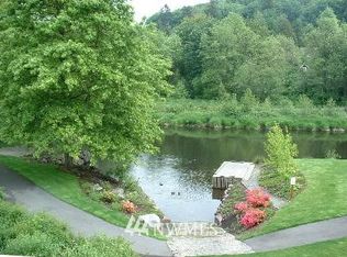 17438 Bothell NE #C-205, Bothell, WA 98011