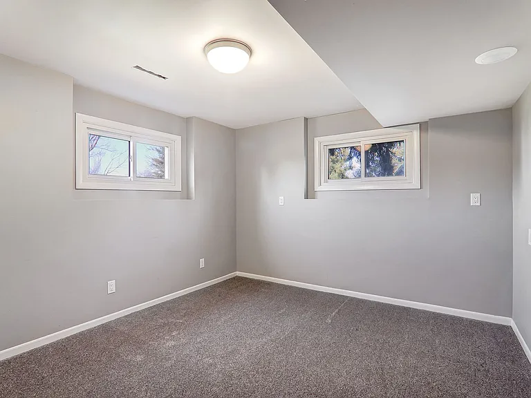 3789 Skyhigh Rd — Photo 25