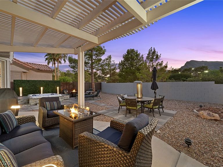 2821 Vista Butte Dr, Las Vegas, NV
