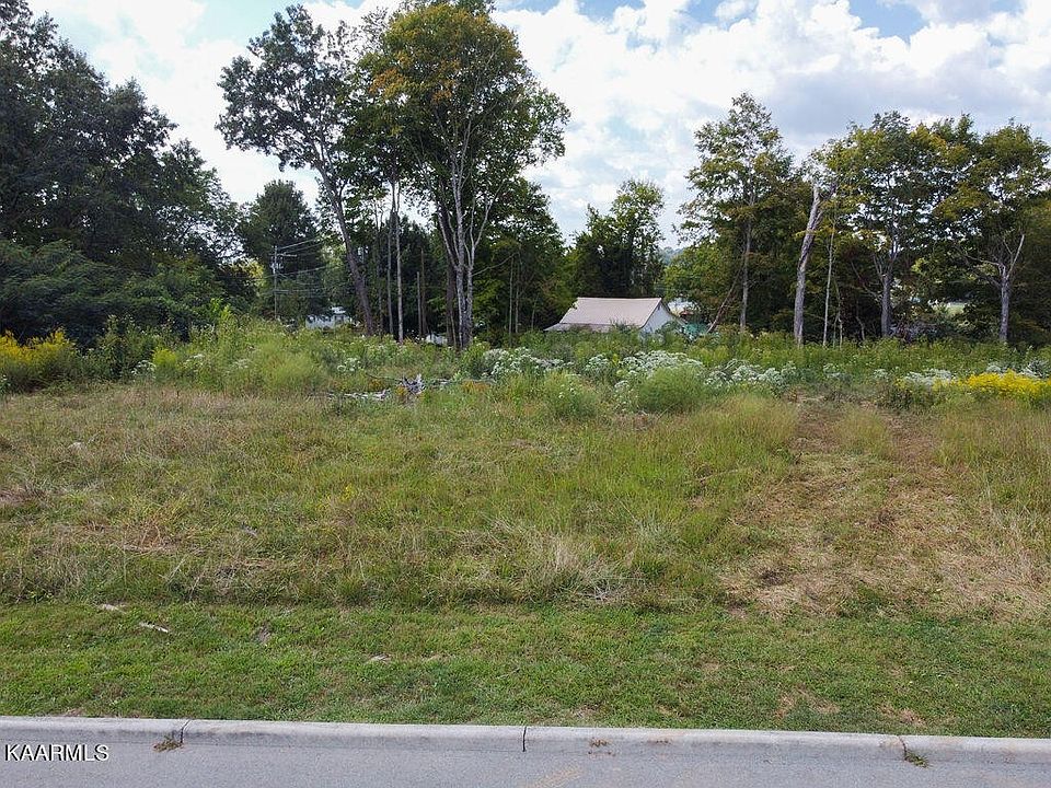 1st image of 0 Shadows Lawn Dr #1