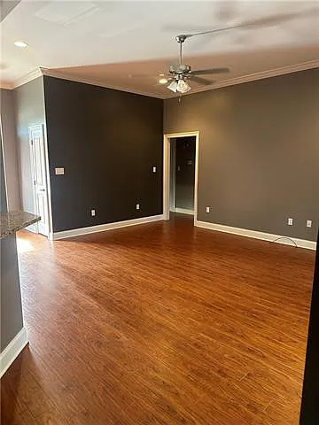 61138 Jade St — Photo 4