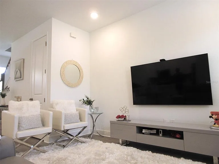 2252 Celebration Blvd — Photo 20