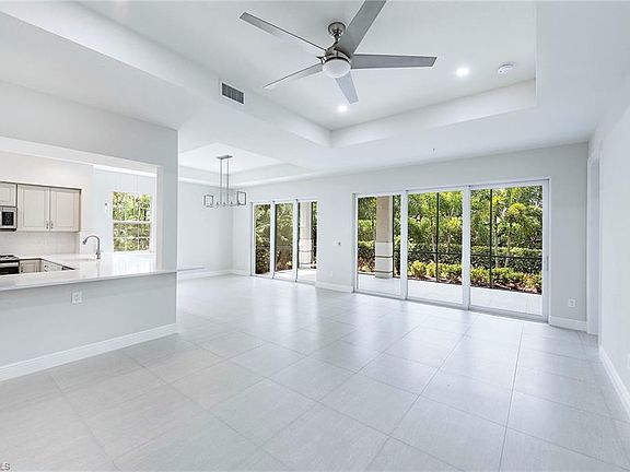 5th image of 605 El Camino Real #14-101