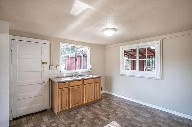 1 bed, 560 sqft, $2,600 — Photo 1