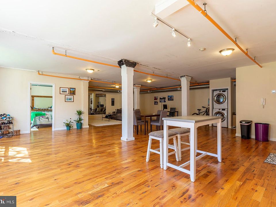 1st image of 200 Krams Ave APT 1