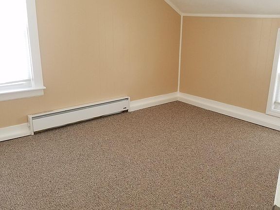 4th image of 7 Binghampton Ave #2