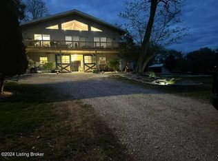 583 College Rd, Paris, KY 40361