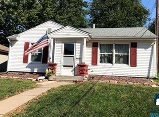 1116 Stillwater Ave, Lincoln, NE 68502