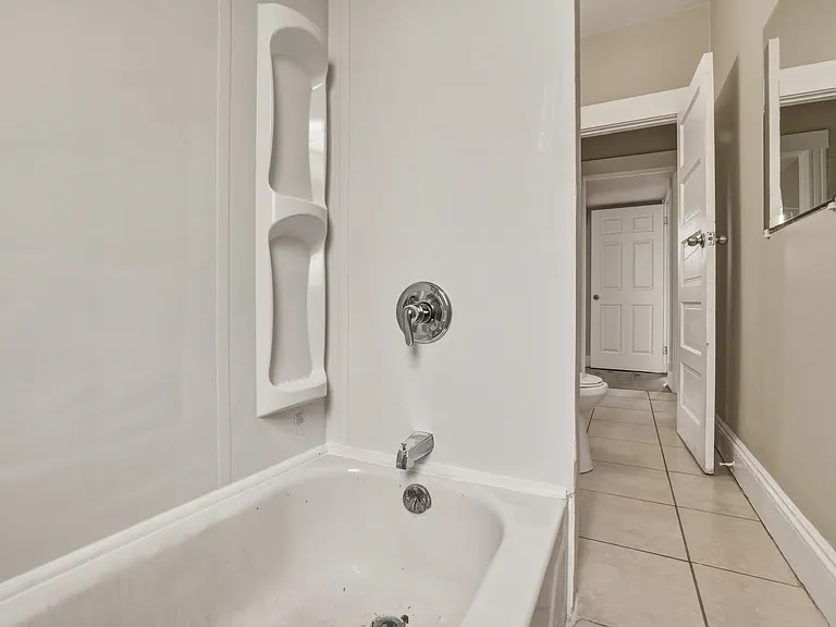 250 Homestead Ave #3W — Photo 7
