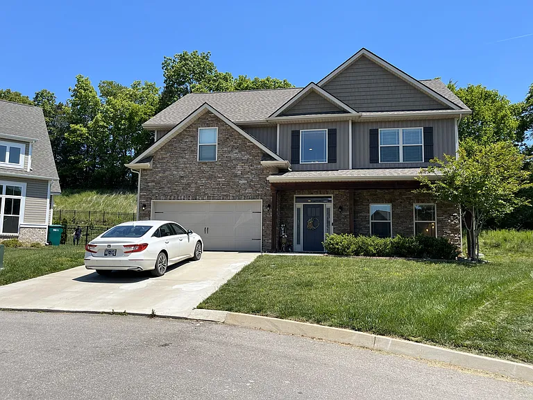 2220 Shylah Mia Ln — Photo 1