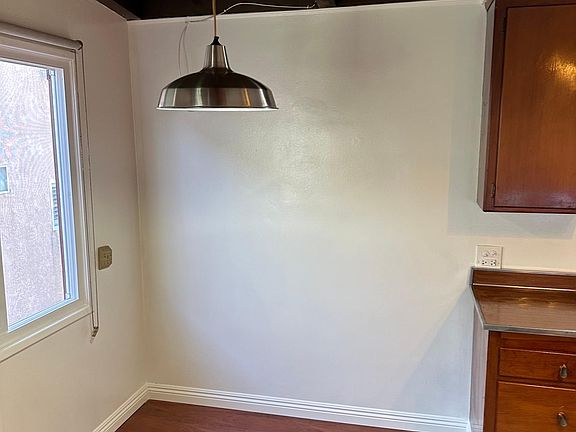 3rd image of 10767 1/2 Lawler St