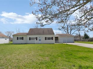 329 Forest Ave, North Lima, OH