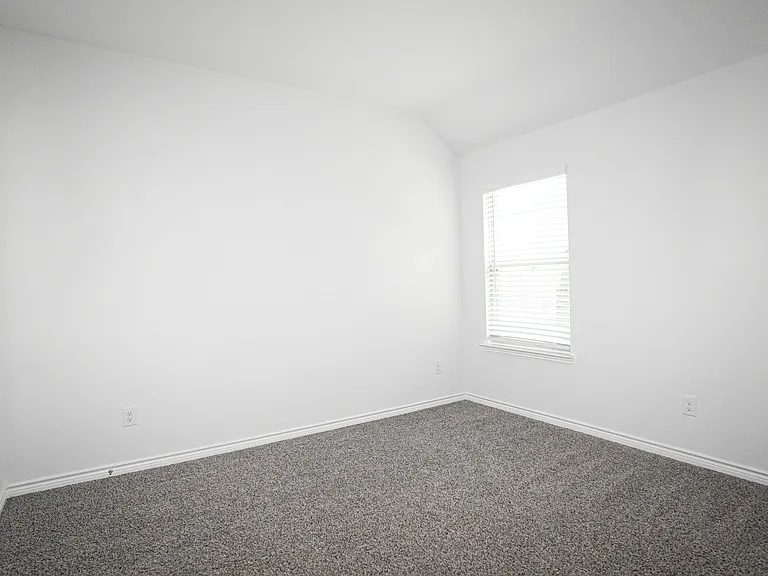 871 Philadelphia St — Photo 24