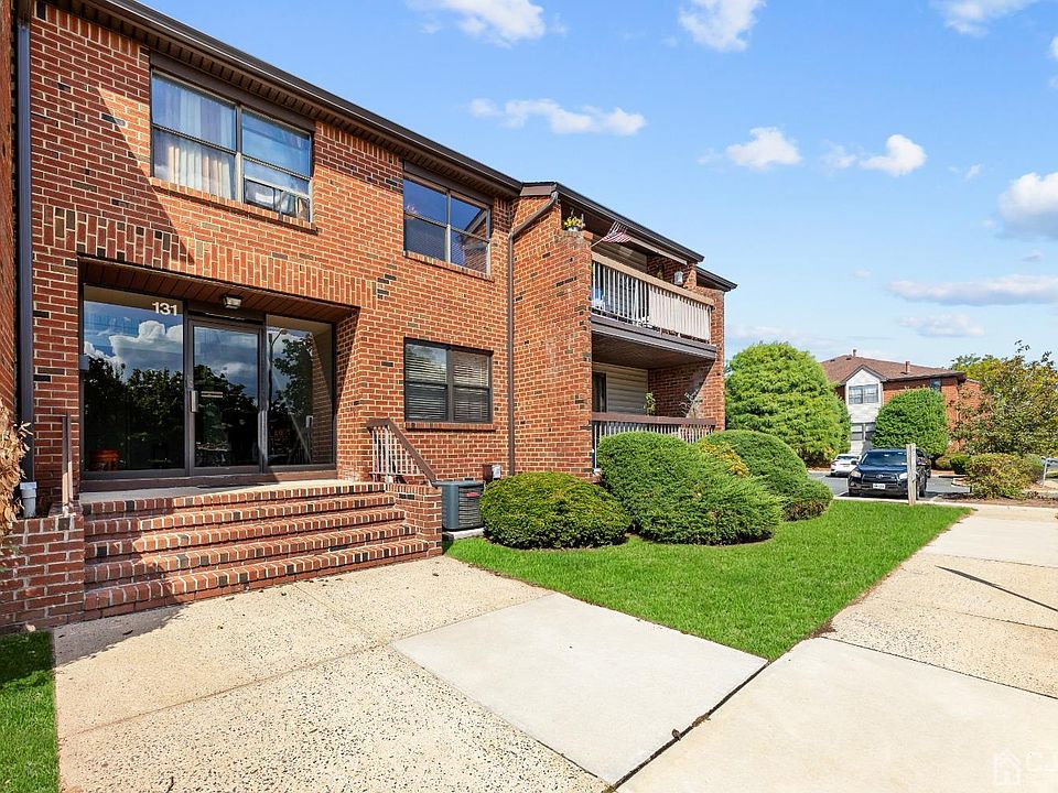 131 Beverly Hills Ter Woodbridge, NJ, 07095 Apartments for Rent Zillow